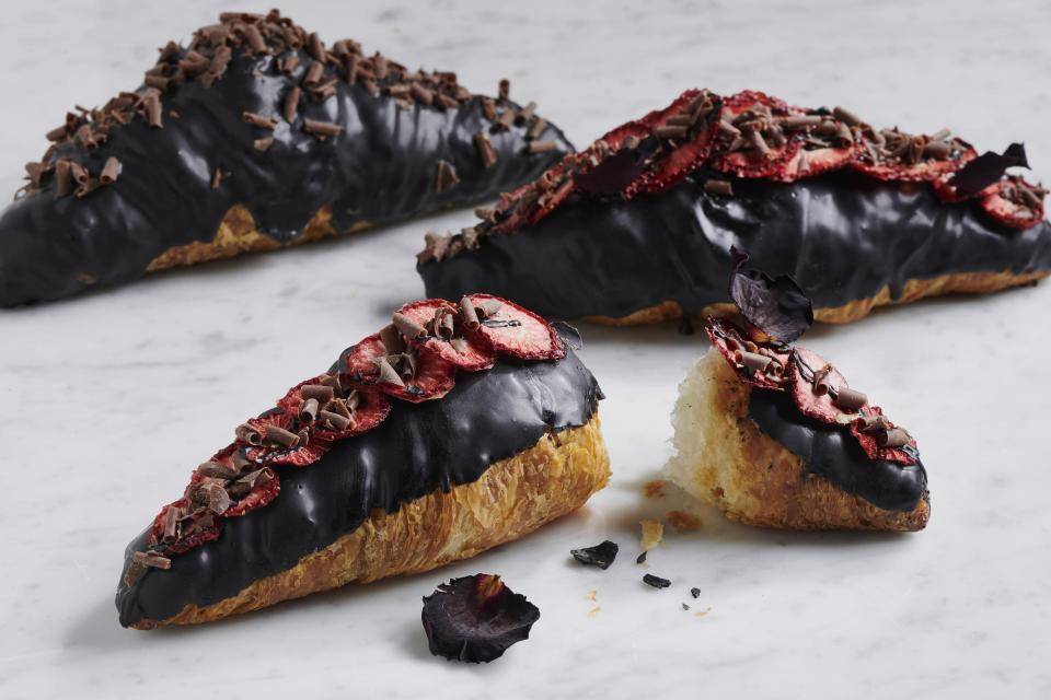 black croissant, black dessert